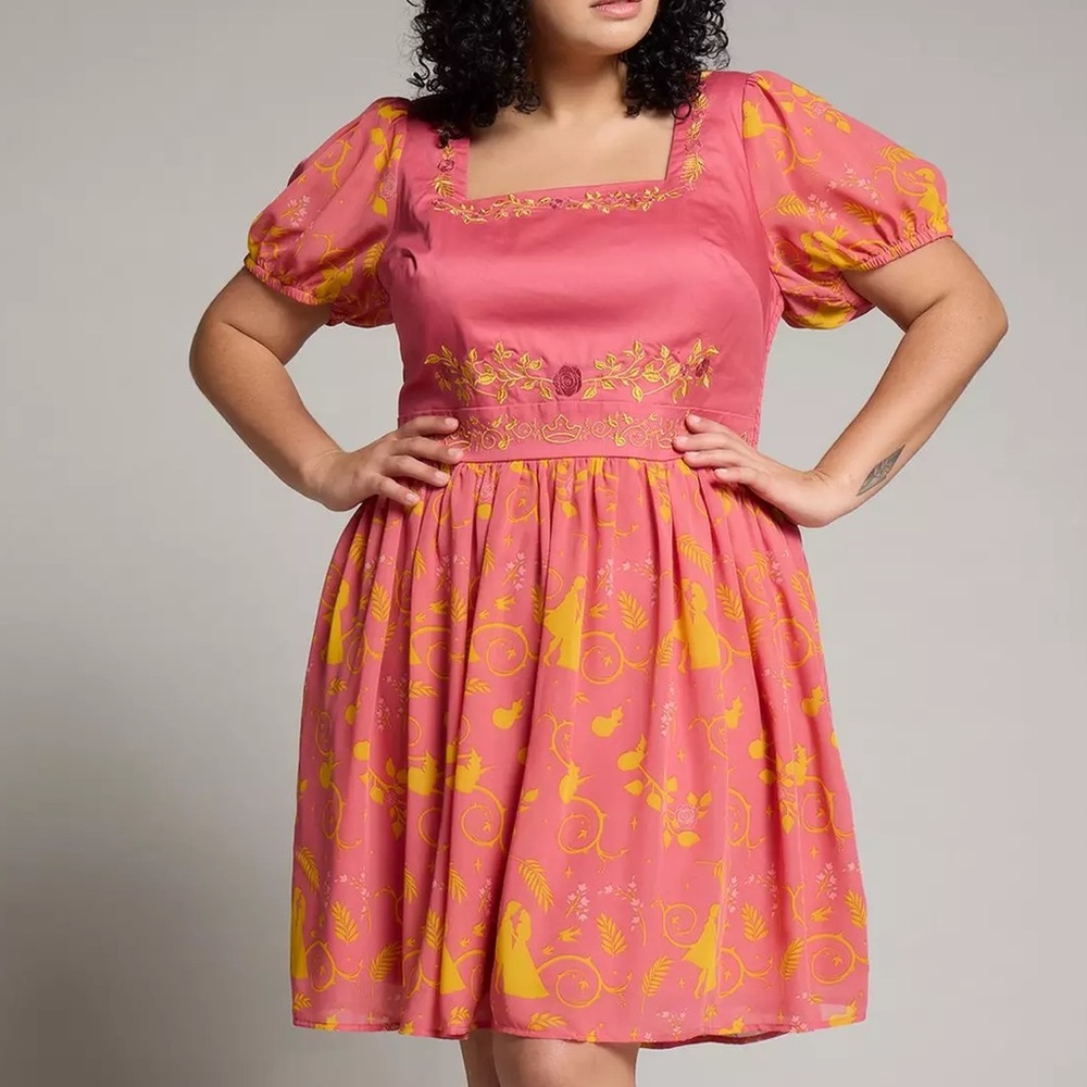 Disney Sleeping Beauty Silhouette‎ Plus Size Filigree Patterned Dress BoxLunch